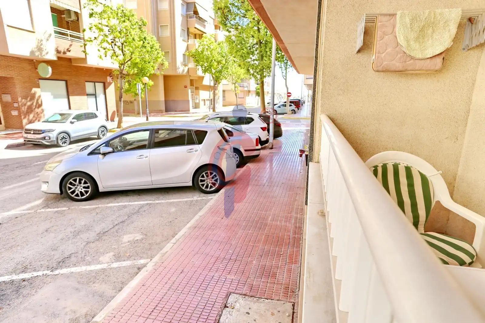 Vista exterior de Planta baixa en venda en Guardamar del Segura amb Terrassa, Traster i Moblat