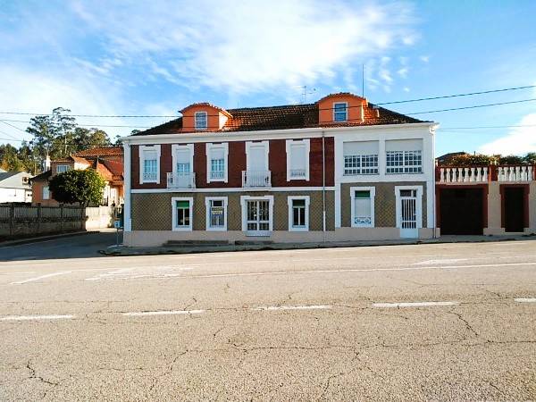 Local comercial en Alquiler en Mondariz