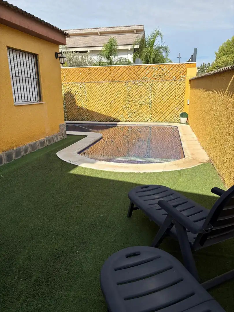 House with pool to rent in Riba-roja de Túria, imagen 6