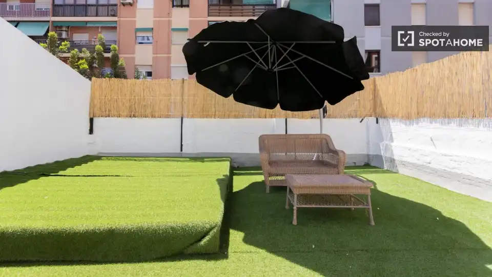 Terrasse von Wohnungen zur untervermieten in Valencia mit Klimaanlage, Heizung und Terrasse