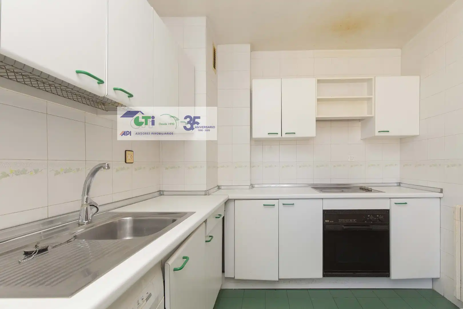 Cocina de Piso en venta en Zaragoza