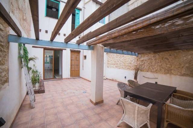 Apartamento en Alquiler en Carolinas Bajas