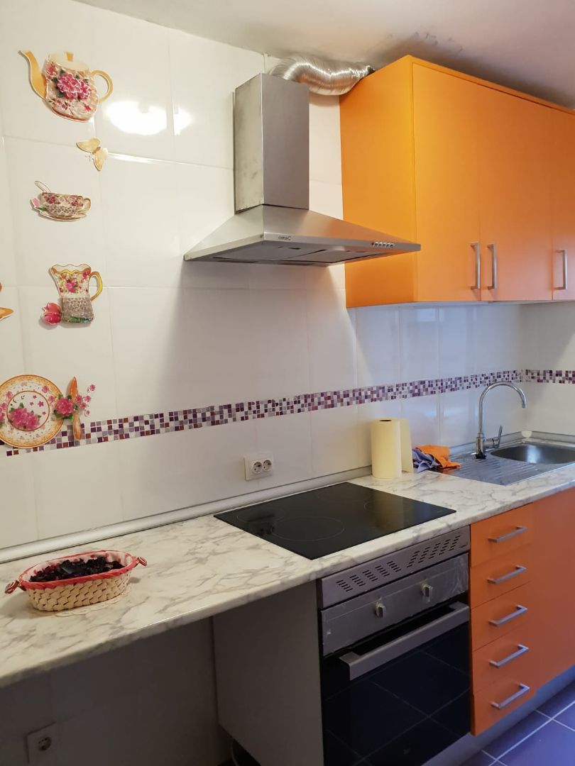 Kitchen of Flat for sale in  Madrid Capital  with Heating, Terrace and Oven
