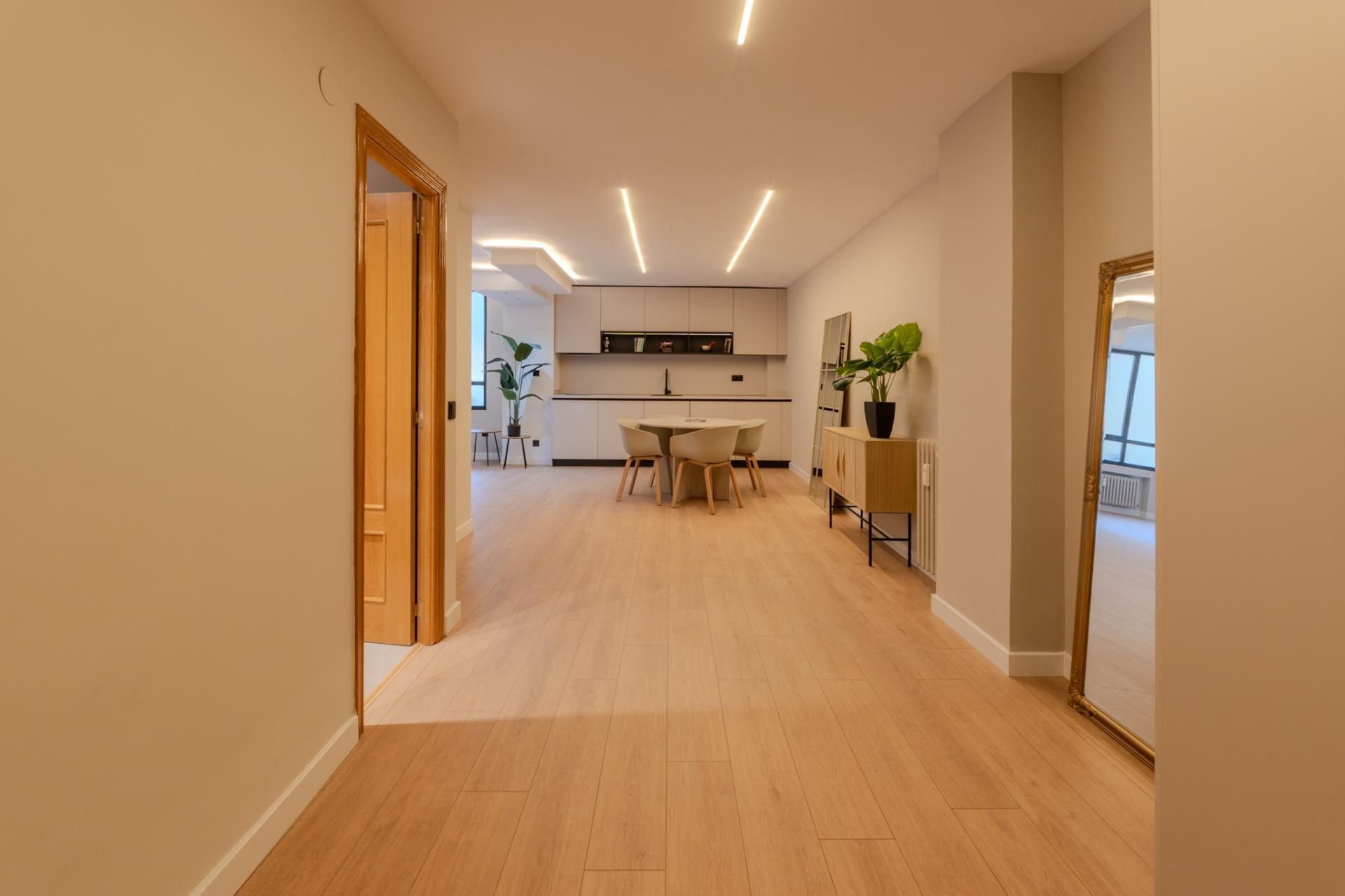 Planta baja for sale in  Logroño  with Air Conditioner, Heating and Terrace