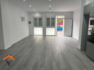 Flat for sale in Calle Balaguer