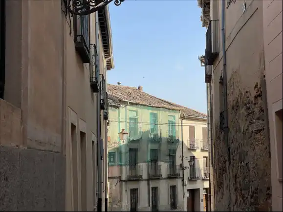 Vista exterior de Casa o xalet en venda en Segovia amb Jardí privat