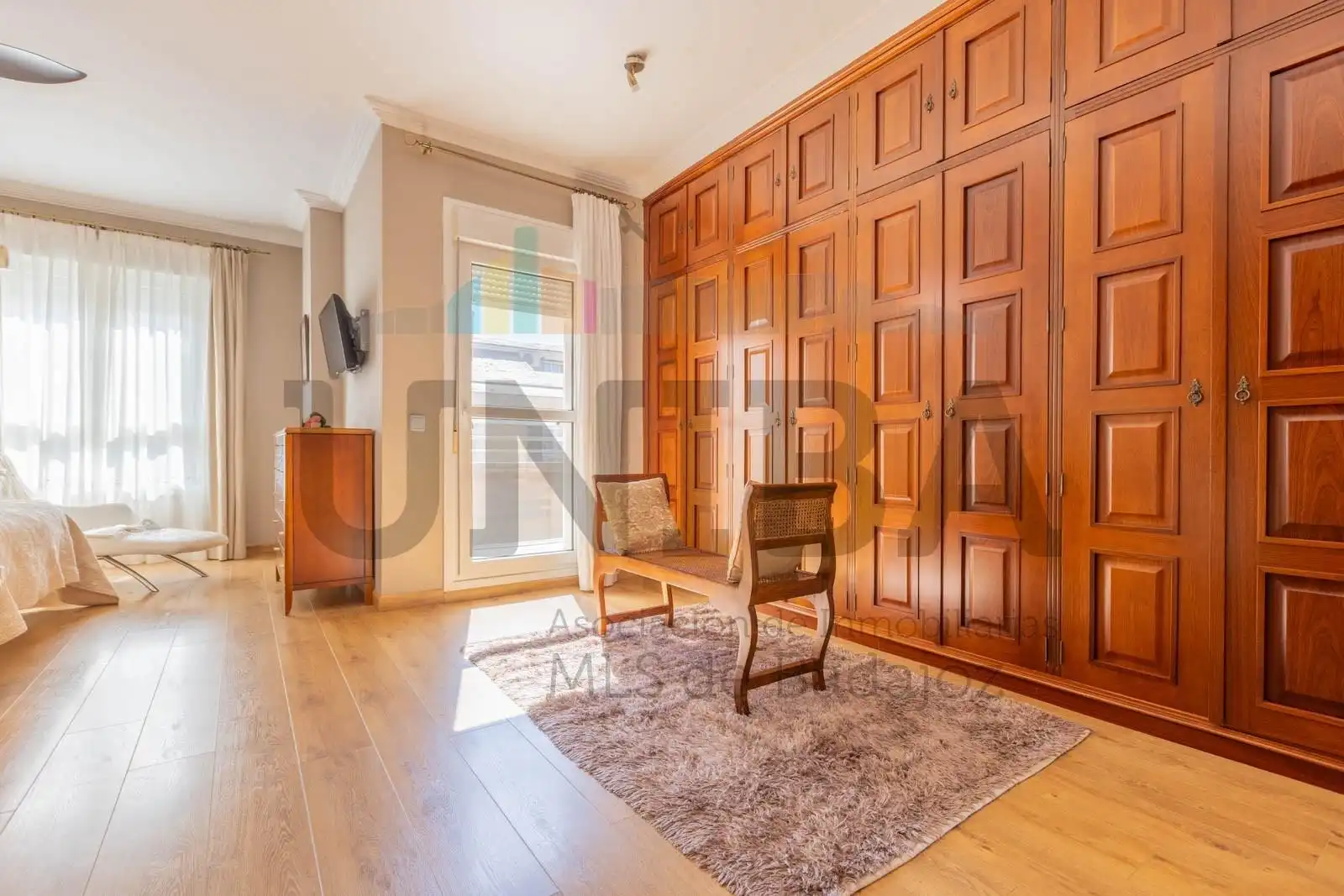 Sala d'estar de Casa adosada en venda en Badajoz amb Aire condicionat, Calefacció i Traster