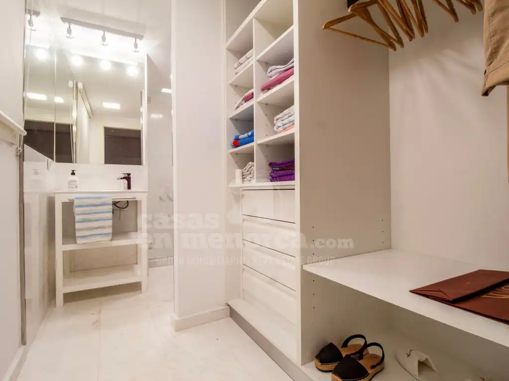 Bedroom of Flat for sale in Maó - Mahón  with Air Conditioner, Swimming Pool and Community pool