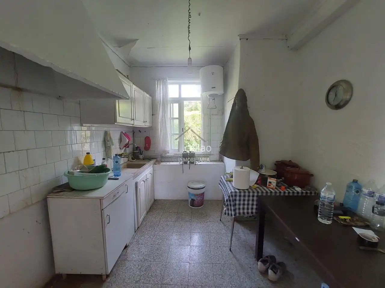Cuina de Casa o xalet en venda en Ferrol amb Jardí privat i Traster