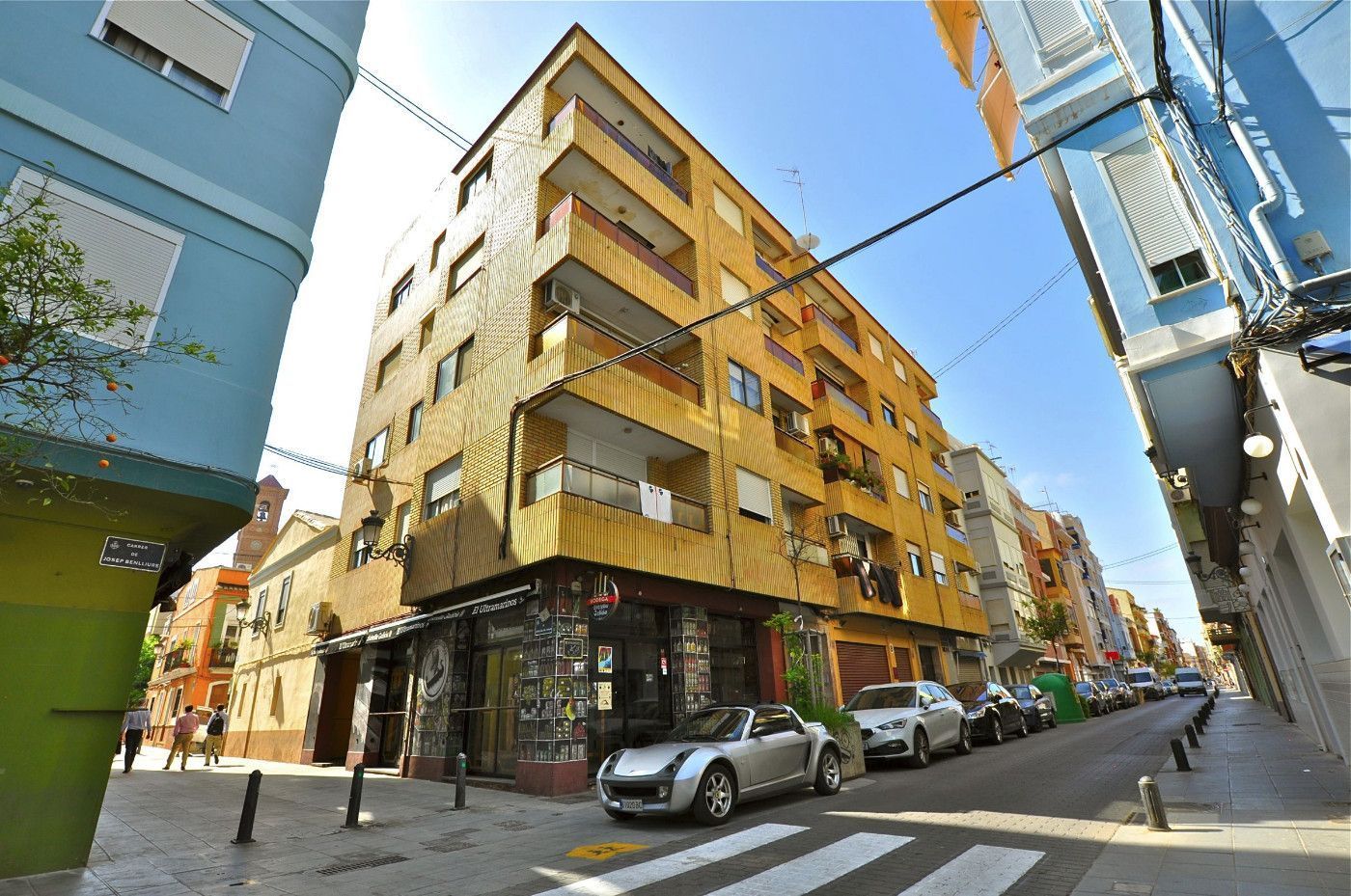 Vista exterior de Local en venda en  Valencia Capital
