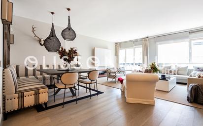 Living room of Flat for sale in  Madrid Capital  with Air Conditioner