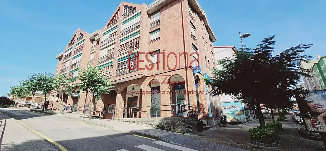 Business premises for sale in El Astillero