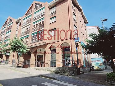 Local comercial en venda a El Astillero