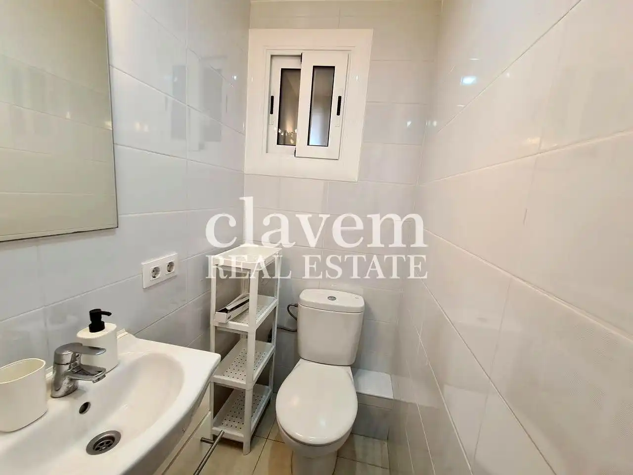 Badezimmer von Gebäude zum Verkauf in Barcelona
