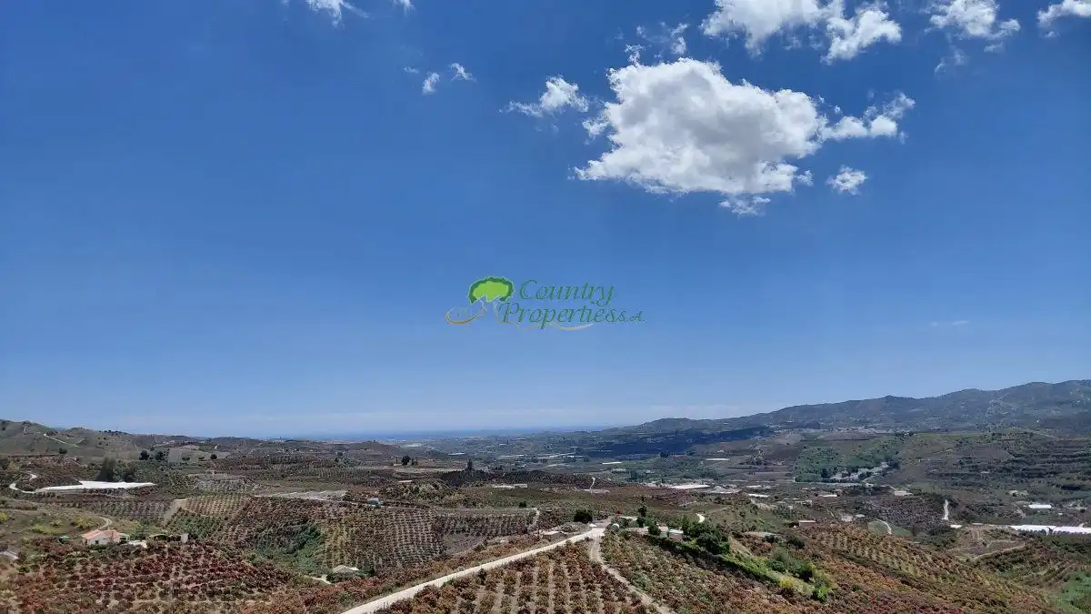 Finca rústica en venda en Vélez-Málaga amb Aire condicionat, Terrassa i Traster