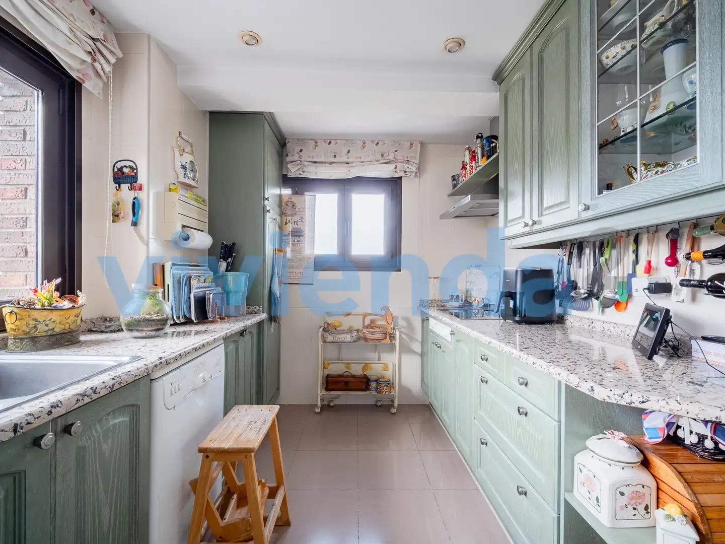 Kitchen of Flat for sale in Madrid  with Air Conditioner, Heating and Terrace