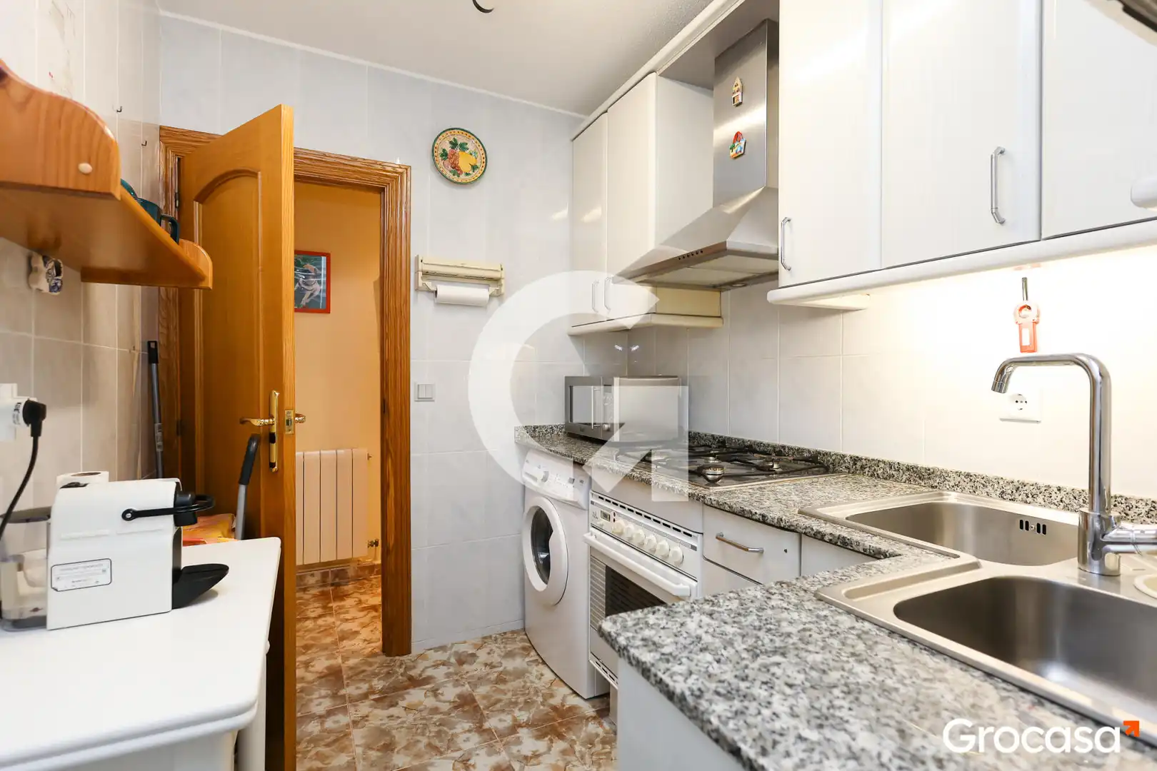 Kitchen of Flat for sale in Nou Barris