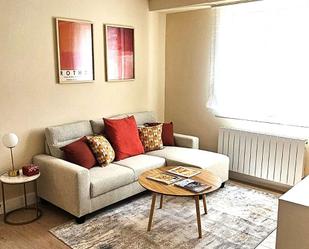 Living room of Flat for sale in Bilbao   with Heating, Terrace and Furnished
