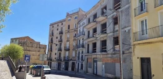Vista exterior de Edifici en venda en Igualada