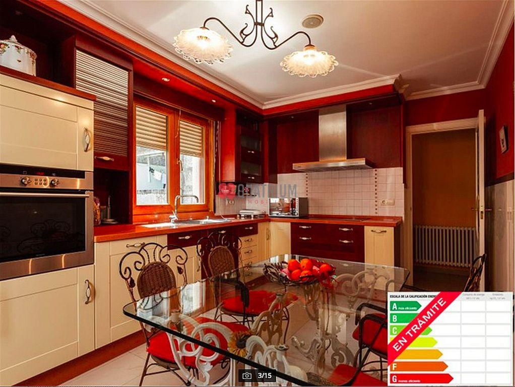 Cocina de Casa o chalet en venta en Vilagarcía de Arousa con Amueblado