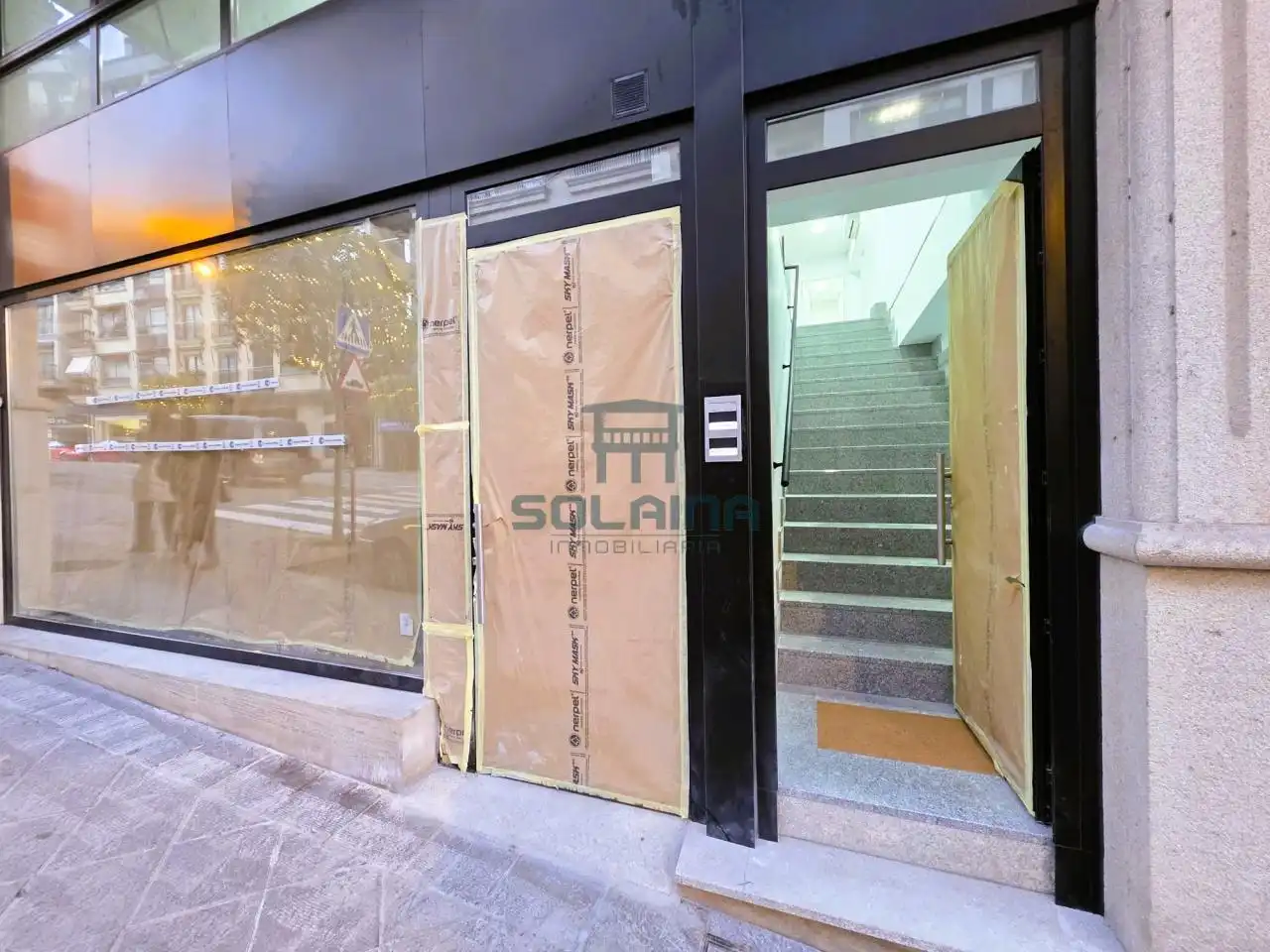 Local comercial de lloguer a Couto, imagen 17