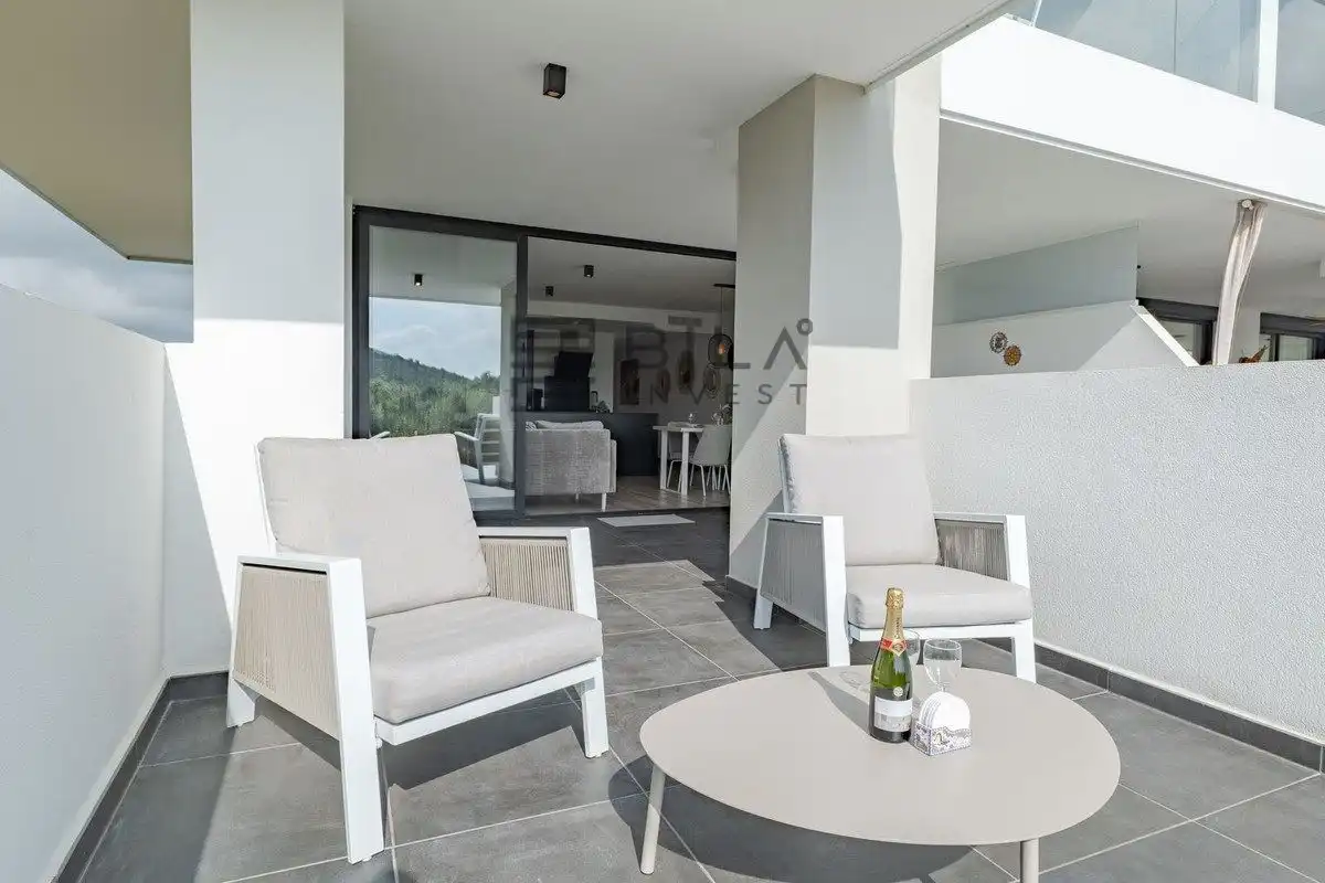 Piso con piscina en venta en Tranco, imagen 6