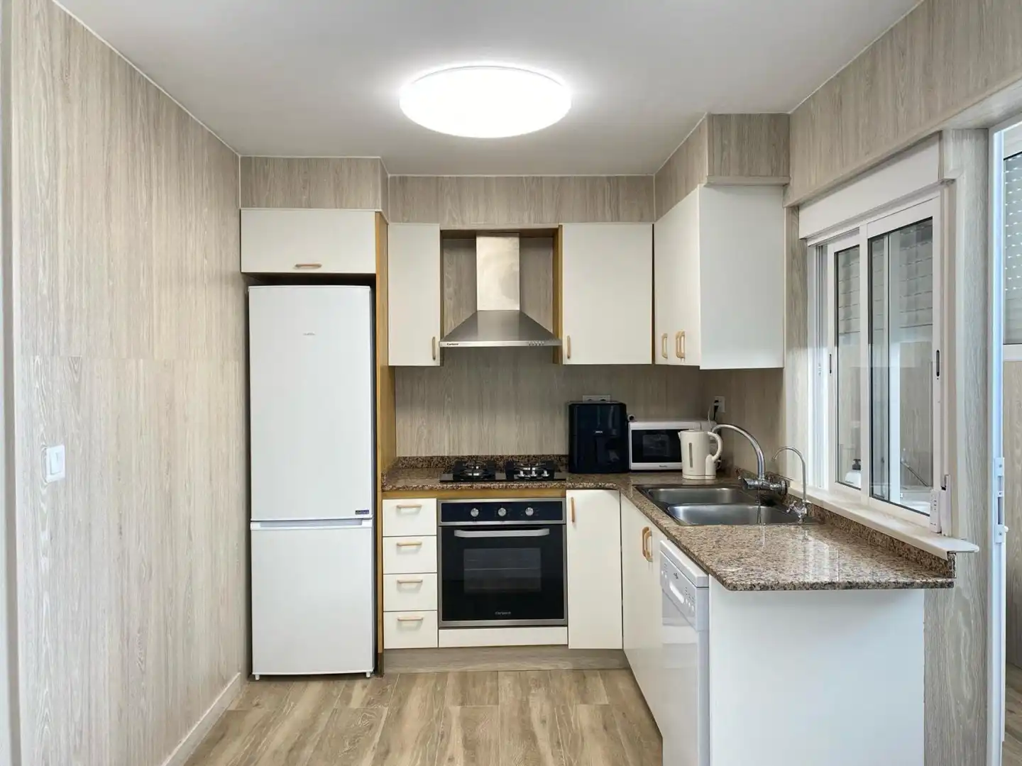 Kitchen of Apartments for sale in Alginet