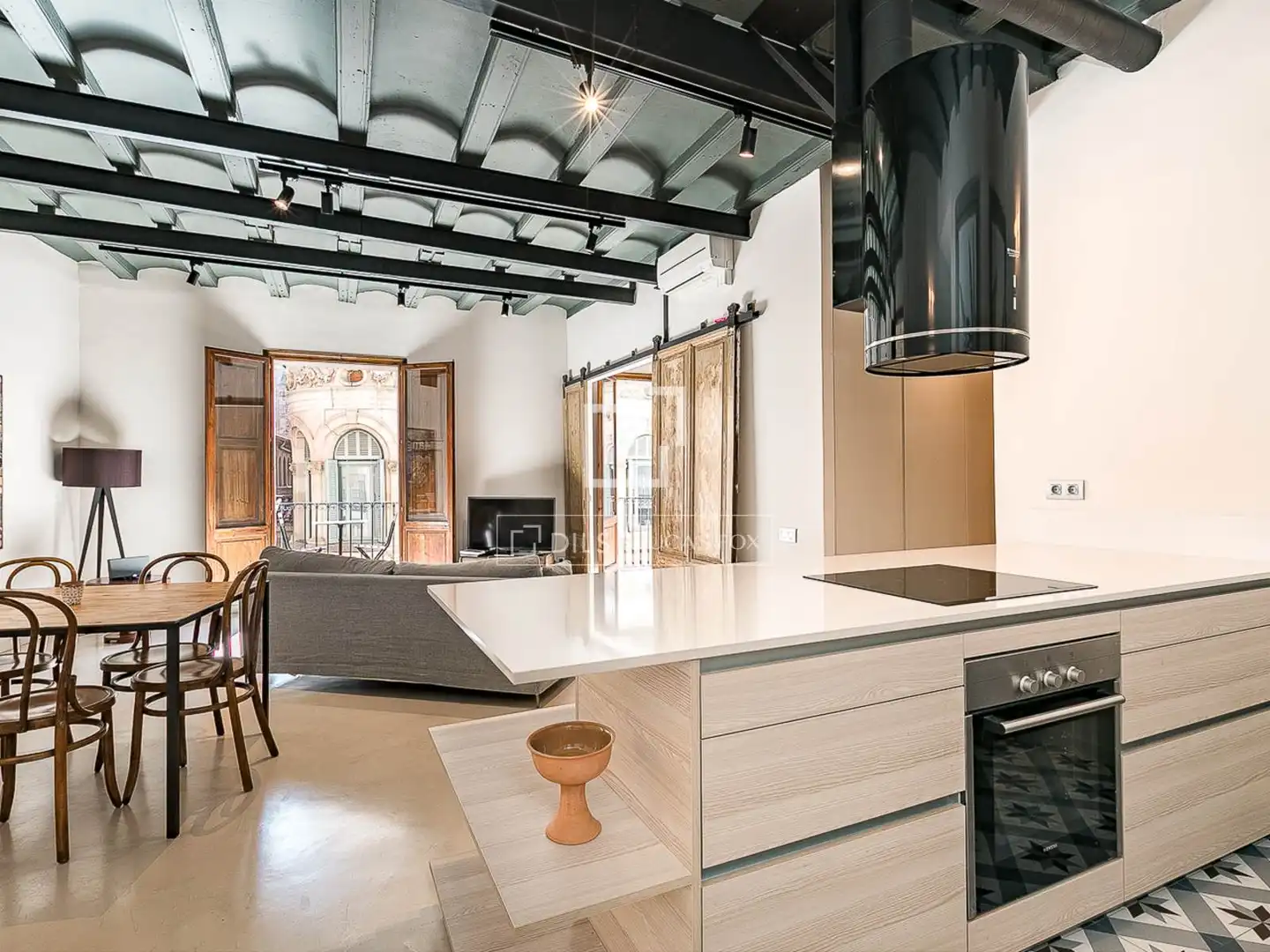 Küche von Wohnung zum Verkauf in Barcelona mit Klimaanlage, Heizung und Möbliert
