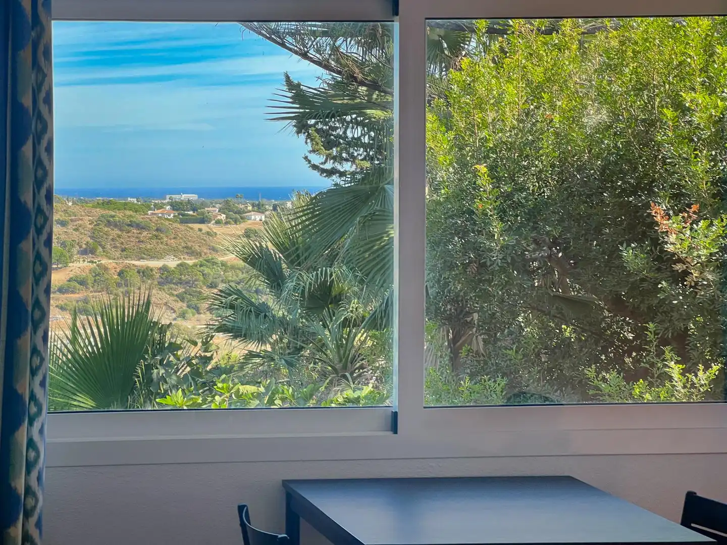 Vista exterior de Casa o chalet en venta en Benahavís con Aire acondicionado, Jardín privado y Terraza