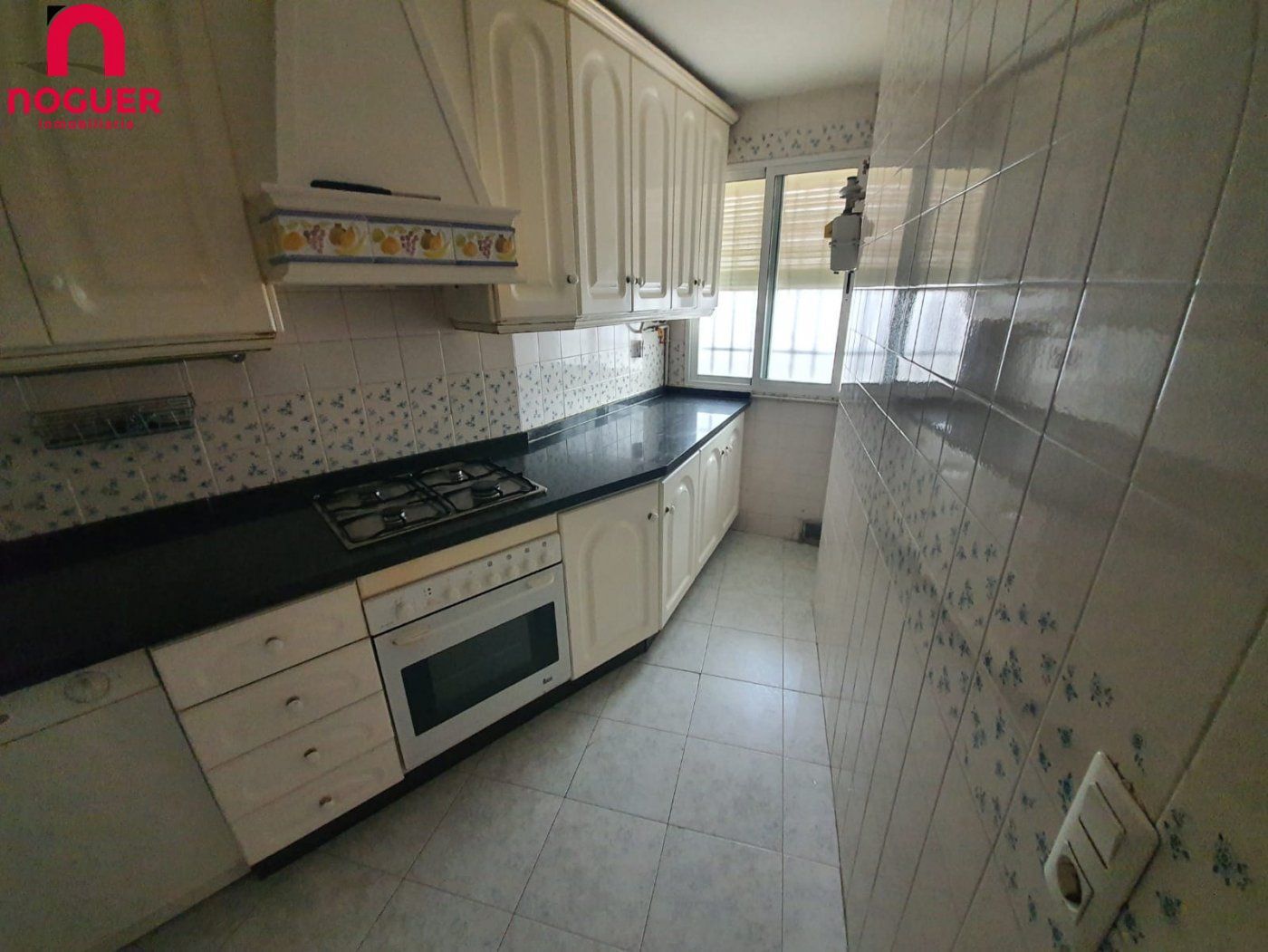 Pis de lloguer a Calle OMEYAS, Ciudad Jardín - Zoco, Poniente-Sur