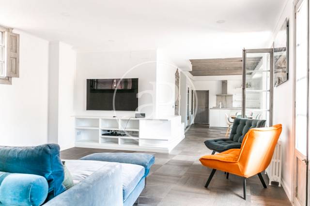 Piso en Alquiler en Carrer de Vallseca en La Llotja - Born