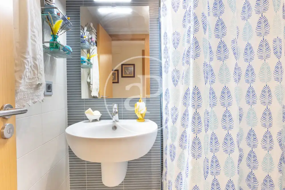 Bathroom of Detached homes for sale in Castellón de la Plana / Castelló de la Plana  with Air Conditioner, Heating and Terrace