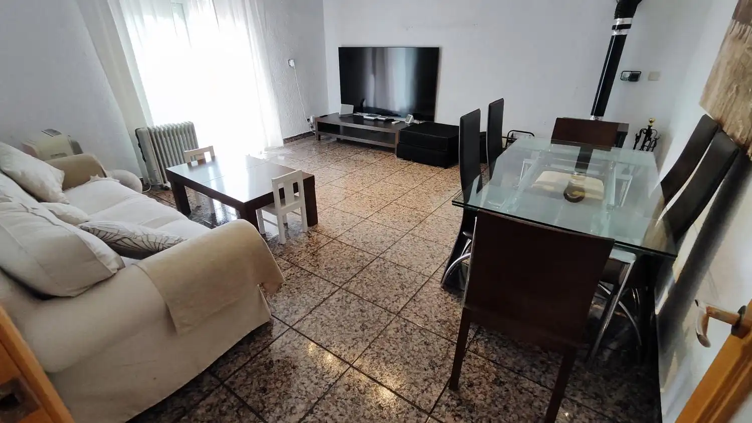 Sala de estar de Casa adosada en venta en Rubí con Trastero