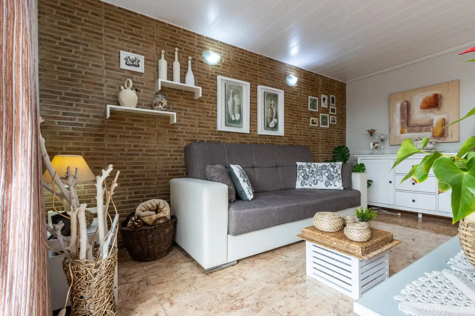 Sala de estar de Casa o chalet en venta en Terrassa con Aire acondicionado, Calefacción y Jardín privado
