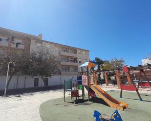 Vista exterior de Pis en venda en Motril amb Aire condicionat i Terrassa