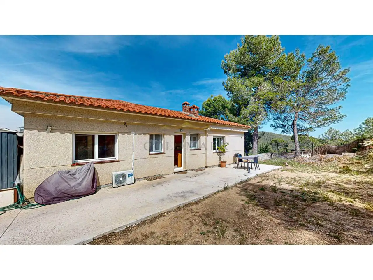 Jardí de Casa o xalet en venda en Corbera de Llobregat amb Aire condicionat, Jardí privat i Terrassa