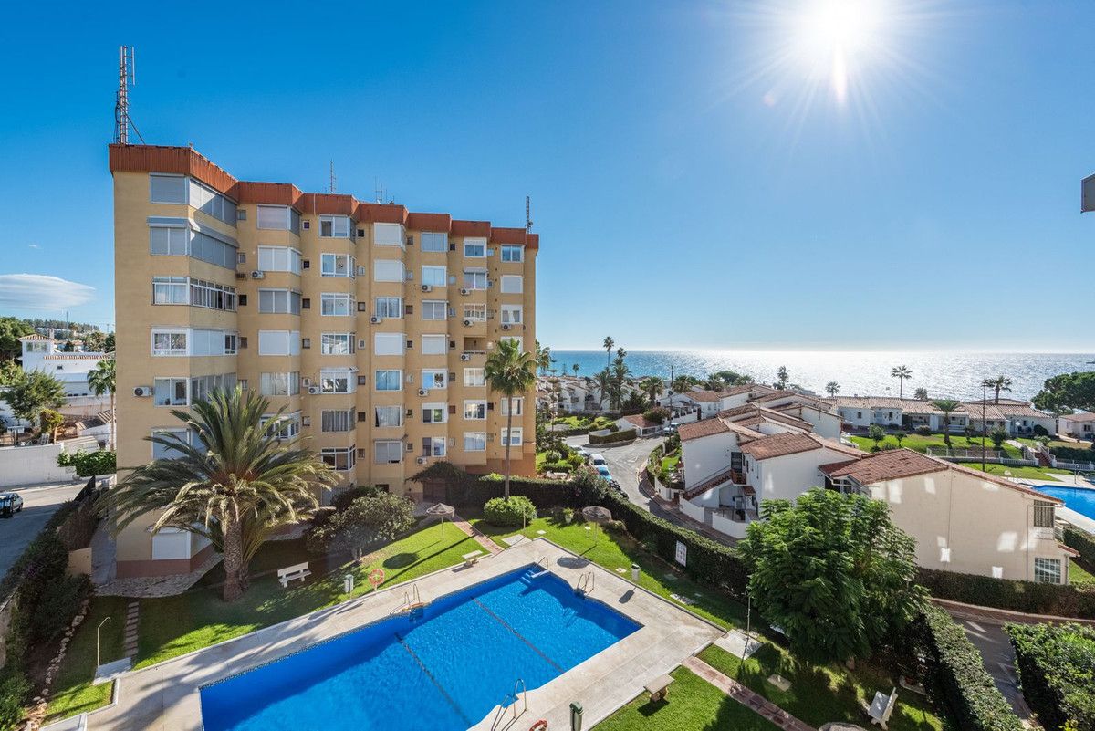Vista exterior de Apartamento en venta en Mijas con Aire acondicionado, Calefacción y Terraza