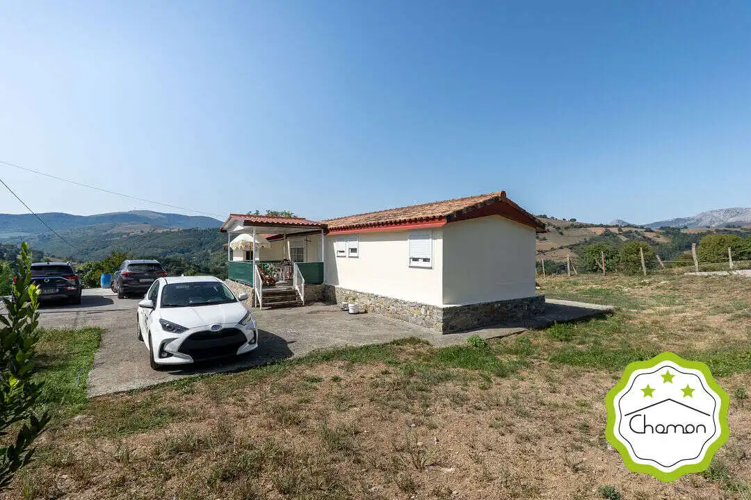 Vista exterior de Pis en venda en Karrantza Harana / Valle de Carranza amb Aire condicionat, Calefacció i Terrassa