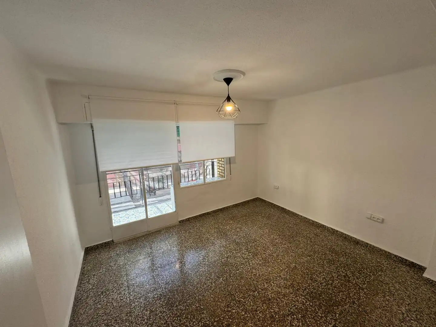 Pis de lloguer a Avinguda Joan Peset Aleixandre, Casas Verdes - Ermita