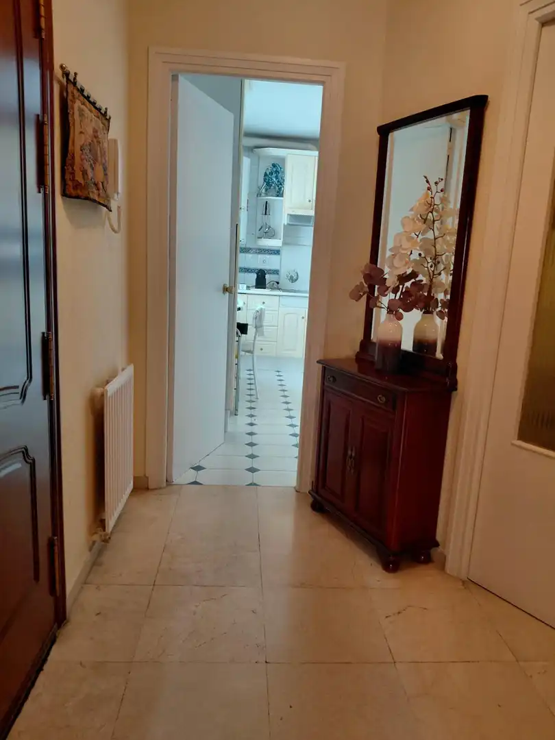 Flat for sale in Sevilla  with Air Conditioner, Heating and Storage room
