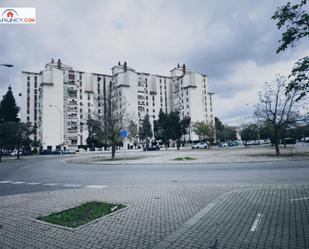 Exterior view of Flat for sale in  Sevilla Capital  with Air Conditioner, Terrace and Storage room