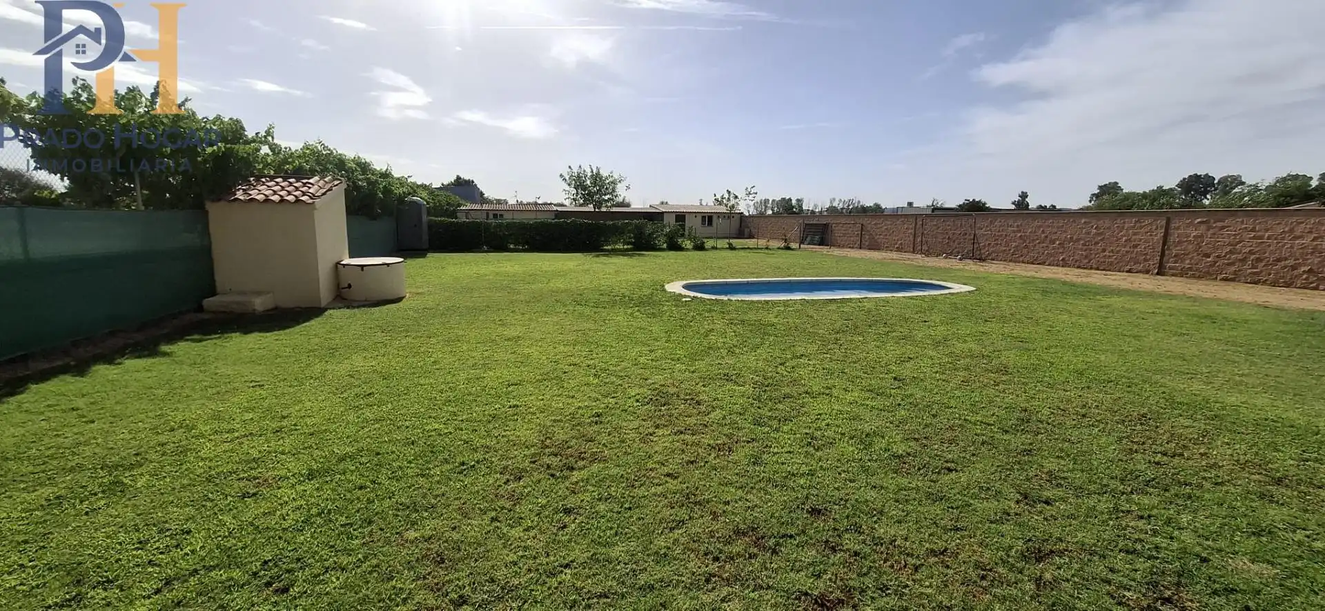 Houses for sale in Calle Calle Moscatel, Pepino