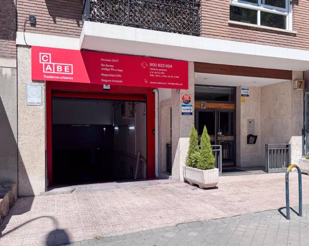 Trastero en Alquiler en Calle de Víctor de la Serna, 7 en Hispanoamérica - Bernabéu