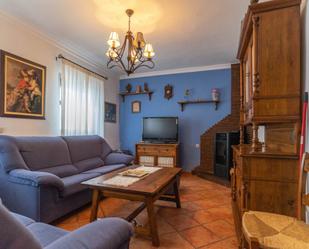 Sala d'estar de Casa adosada de lloguer en Alhaurín El Grande amb Aire condicionat i Terrassa