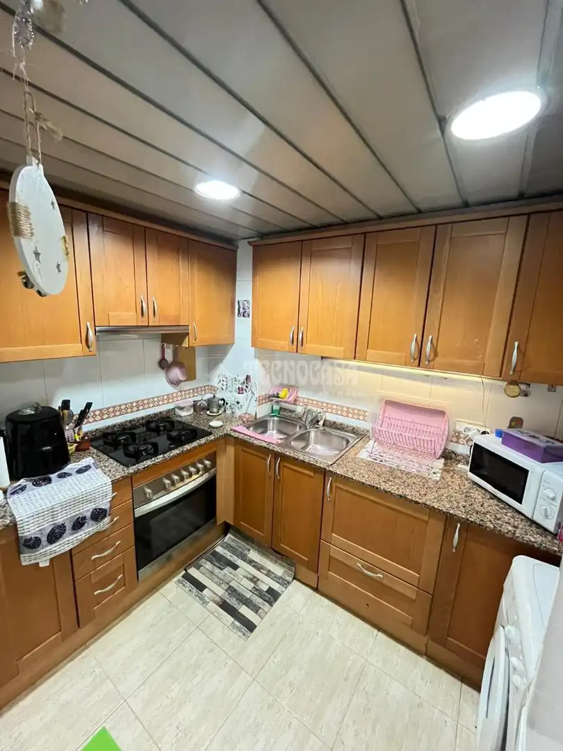 Cocina de Piso en venta en Barcelona con Balcón