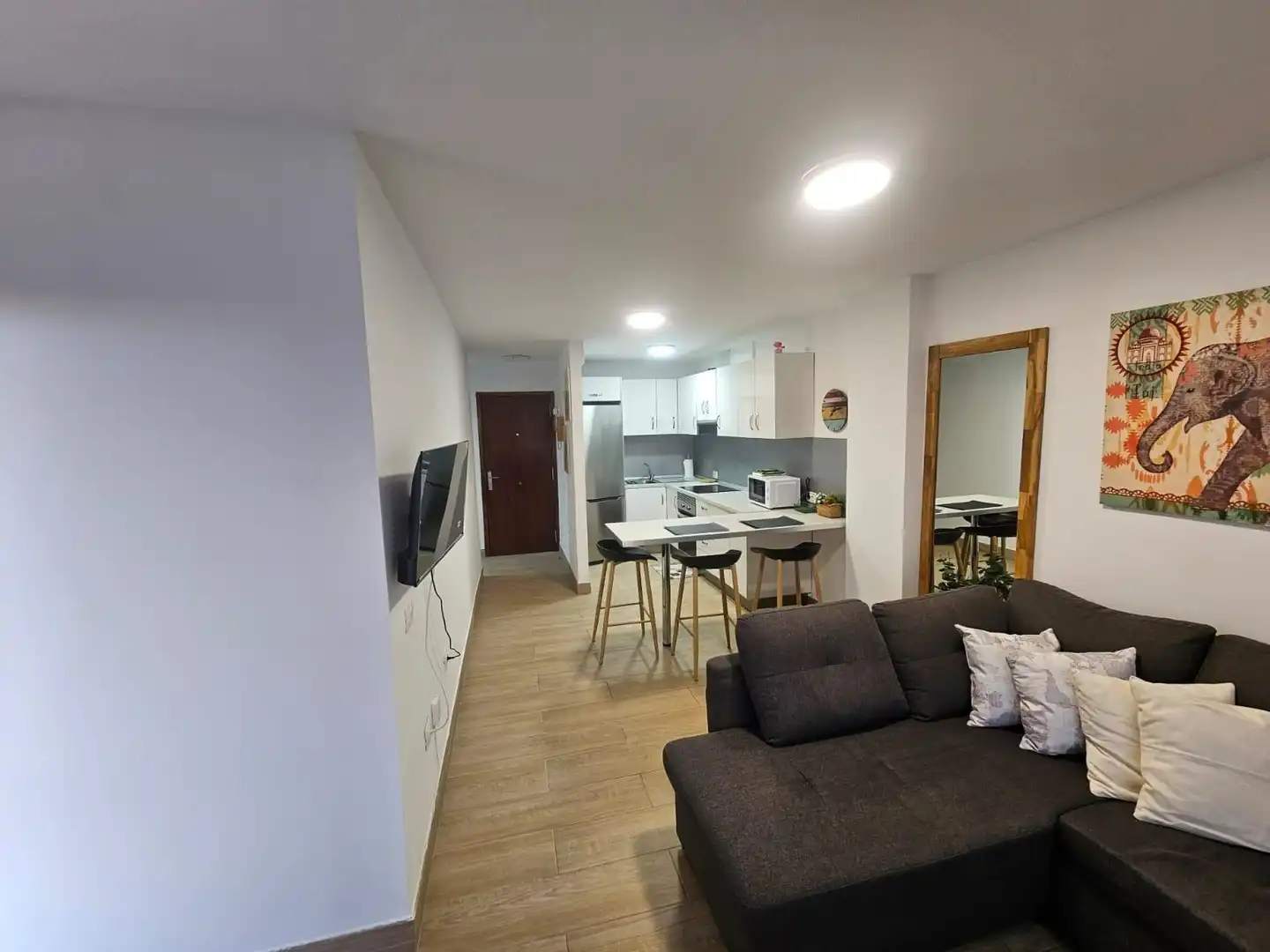 Living room of Flat for rent in Santa Cruz de Tenerife  with Terrace, Furnished and Community pool