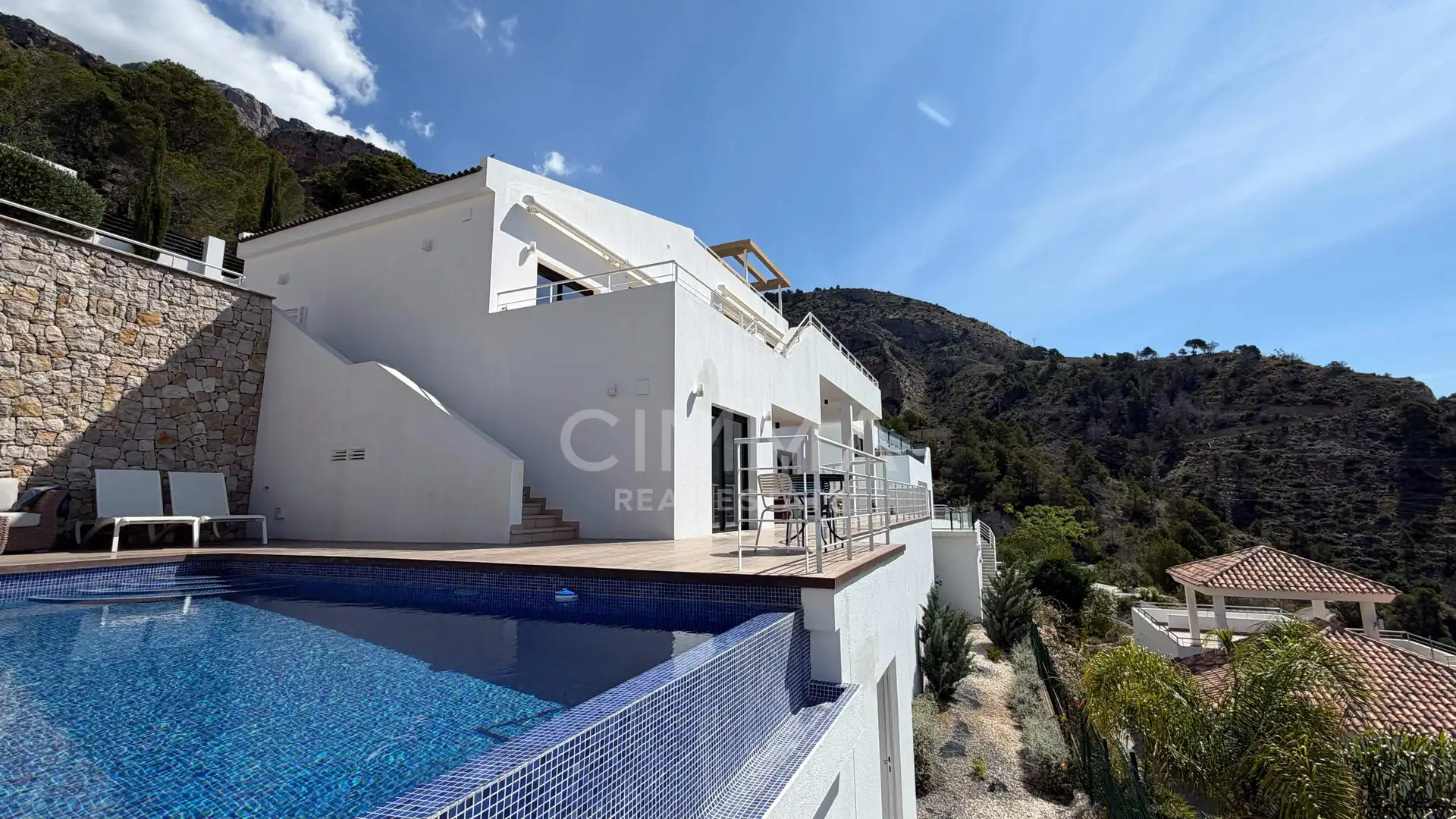 Vista exterior de Casa o chalet en venta en Altea con Calefacción y Piscina