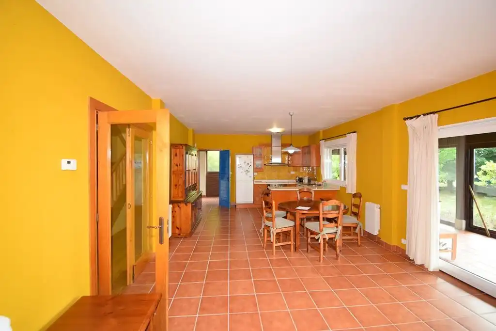 Kitchen of Houses for sale in Miño  with Heating, Parquet flooring and Storage room
