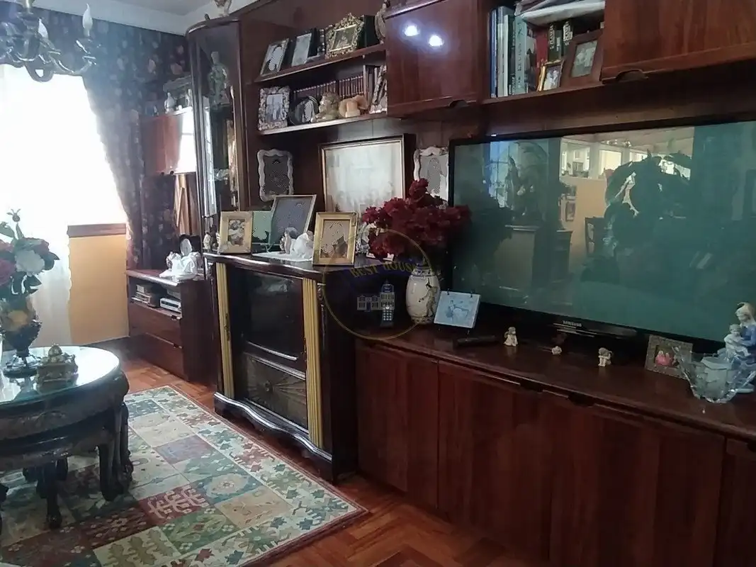 Sala de estar de Piso en venta en Vigo  con Calefacción, Terraza y Trastero