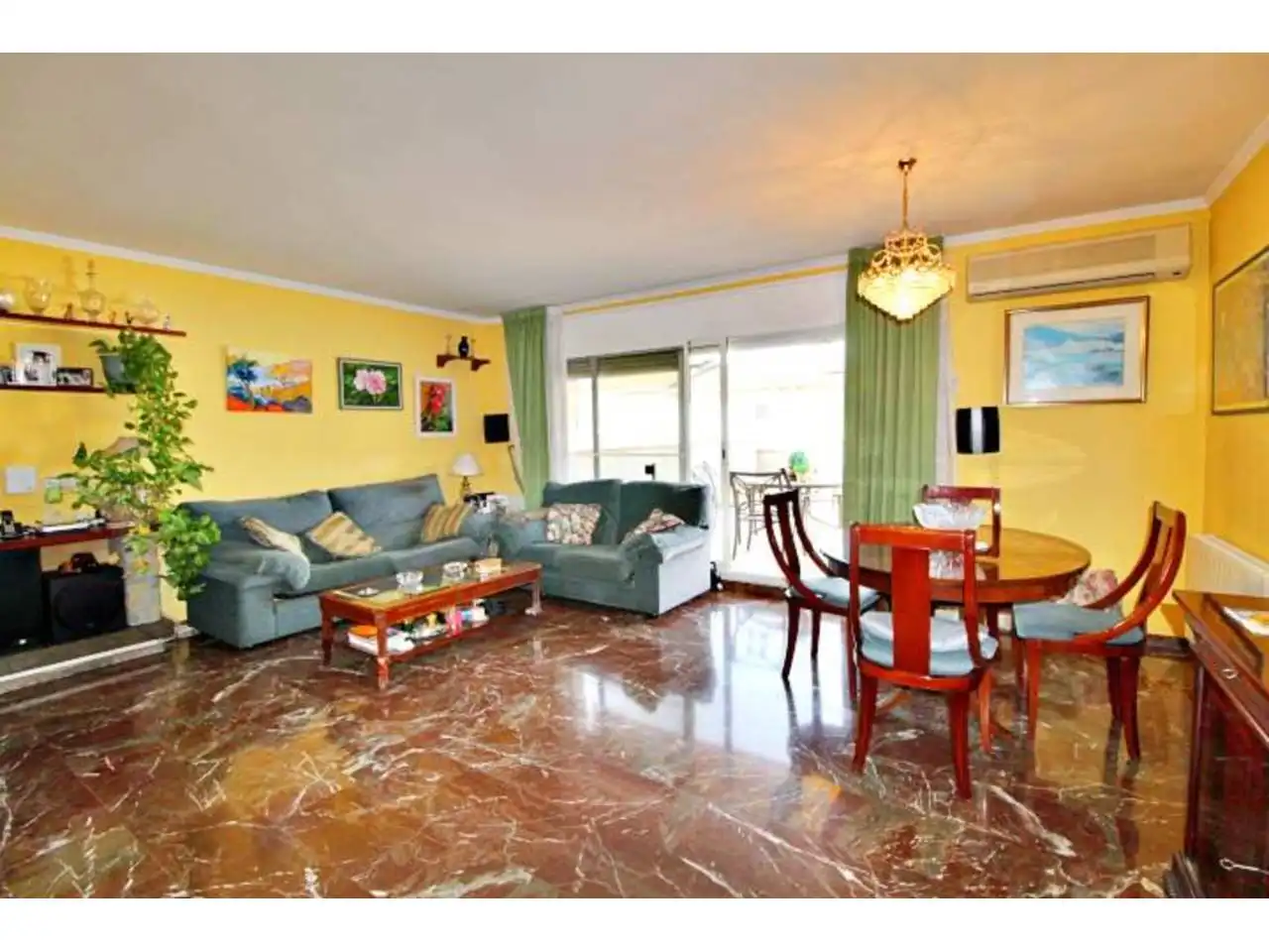 House with garden for sale in Calle Puigmal, imagen 4